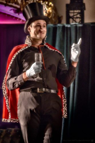 25095308(c)Luc Marie MARTIN, diagonalhorizon.fr