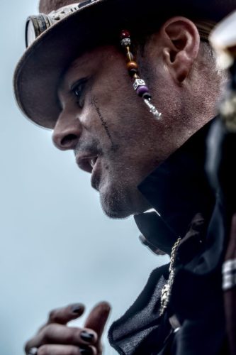 25095911(c)Luc Marie MARTIN, diagonalhorizon.fr