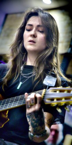 25097211(c)Luc Marie MARTIN, diagonalhorizon.fr